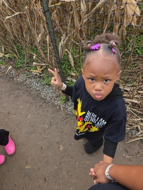 Pumpkin Patch ft Kreayola Pt. 2 🎃🐓🍂🧡 

#kreayolakids #pumpkinpatch #fyp #october #fallvibes