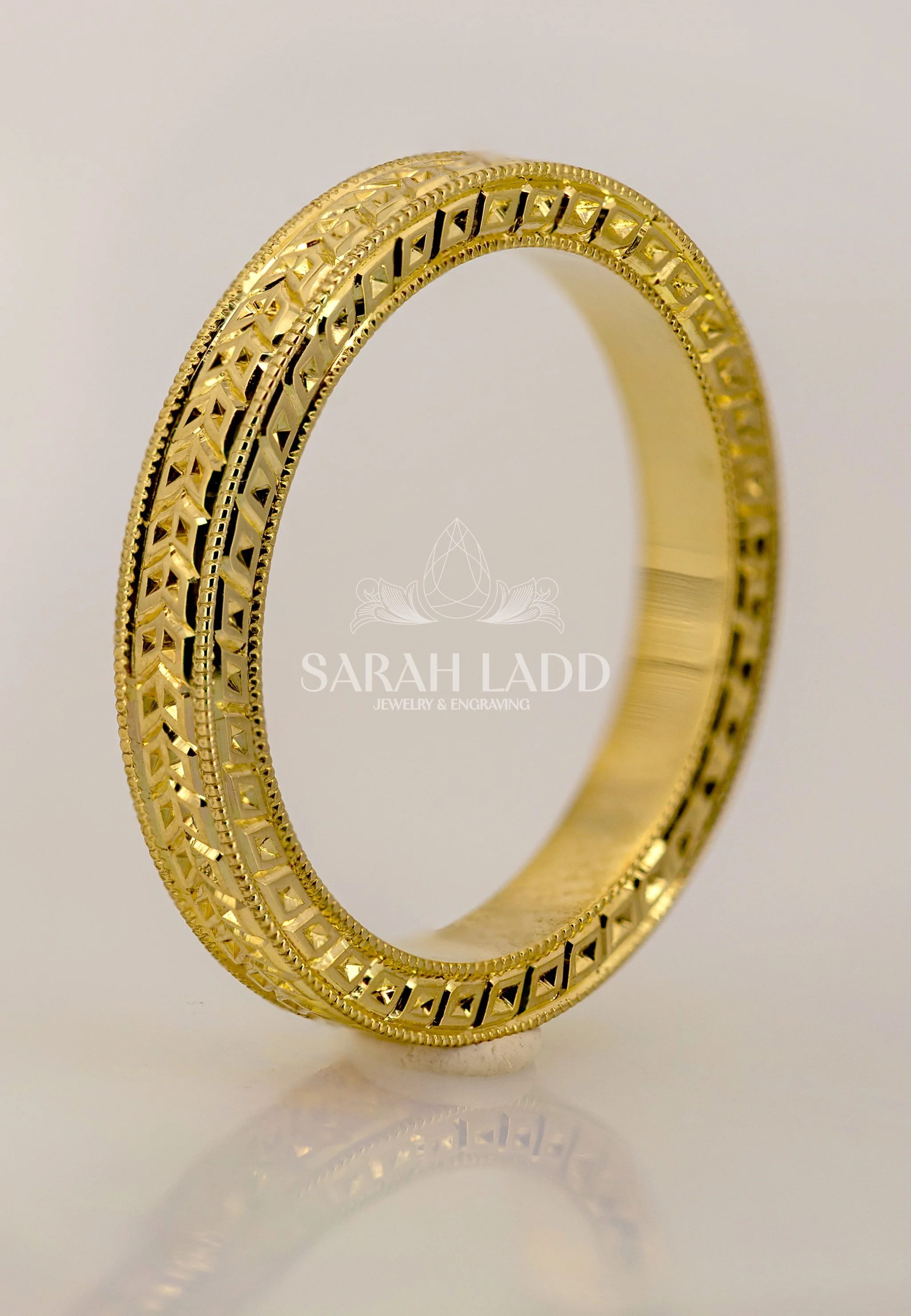 18k hand engraved bright cut olive leaf eternity