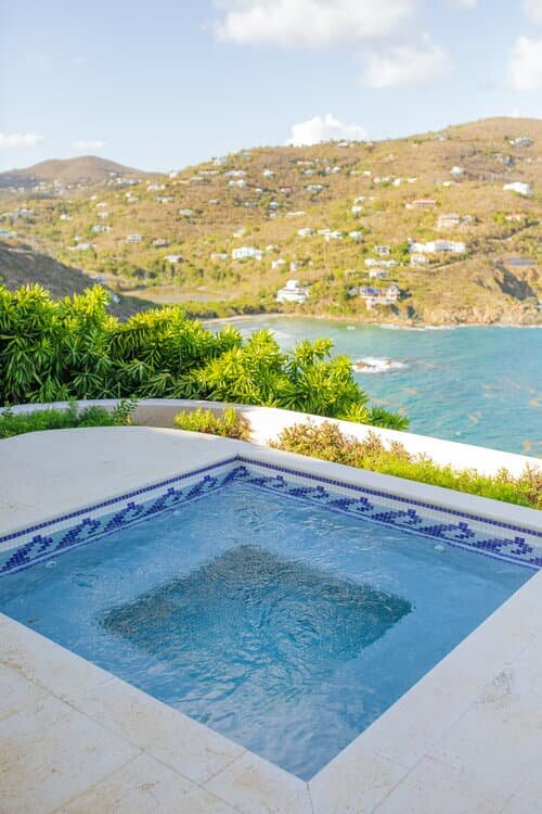 luxury villa pool.jpg