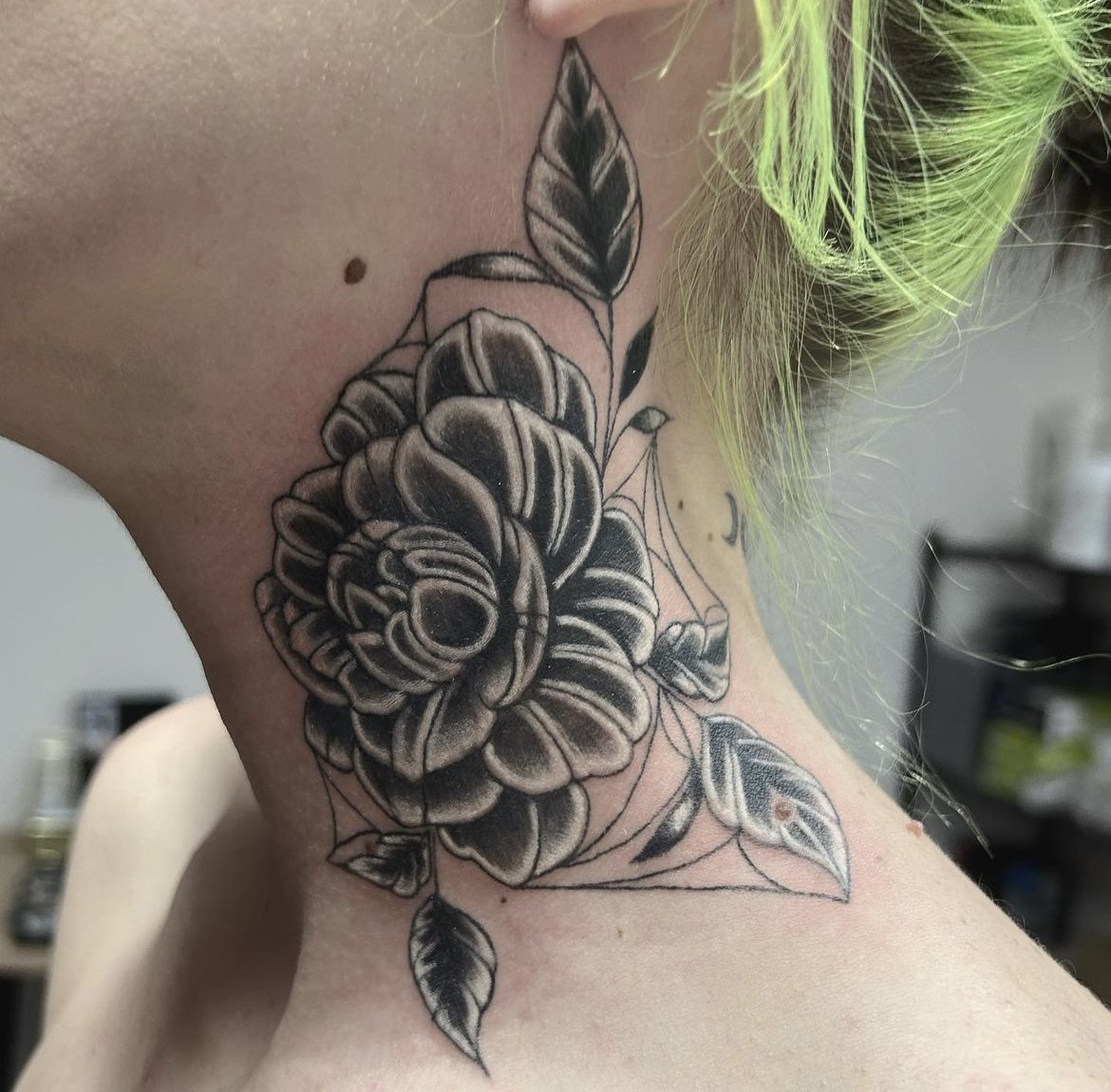 michaelbales:rolling-shoulder-cap-michael-bales-rebel-muse-tattoo-floral- tattoo-linework-black-and-gray-botanical-tattoo-geometric-tattoo-texas- tattoo-artist