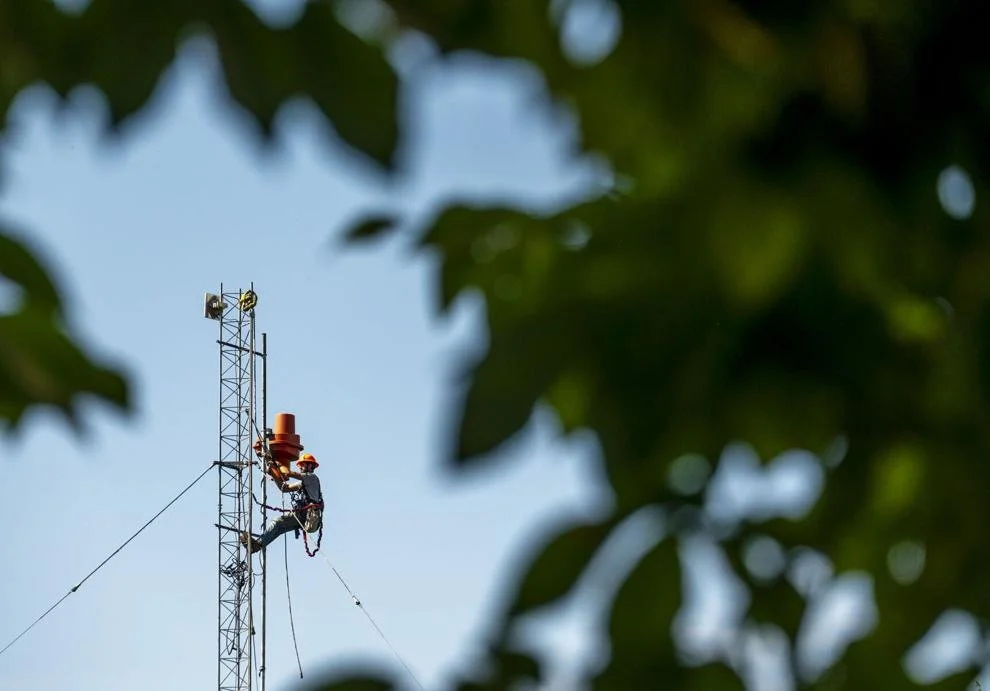 Big Moves Toward the Move: WGDR Old Antenna Comes Down &amp; New Location Picked