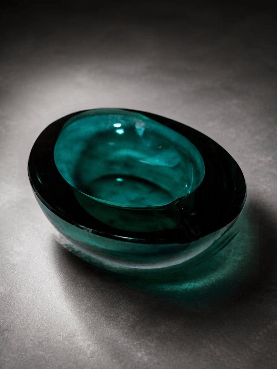 Emerald Green Oval Art Glass Ashtray