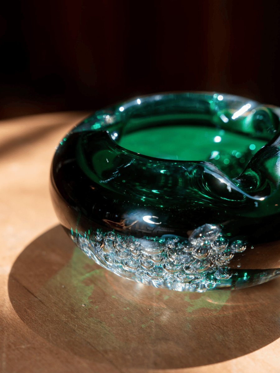 1950s Italian Emerald Bubble-Glass Ashtray