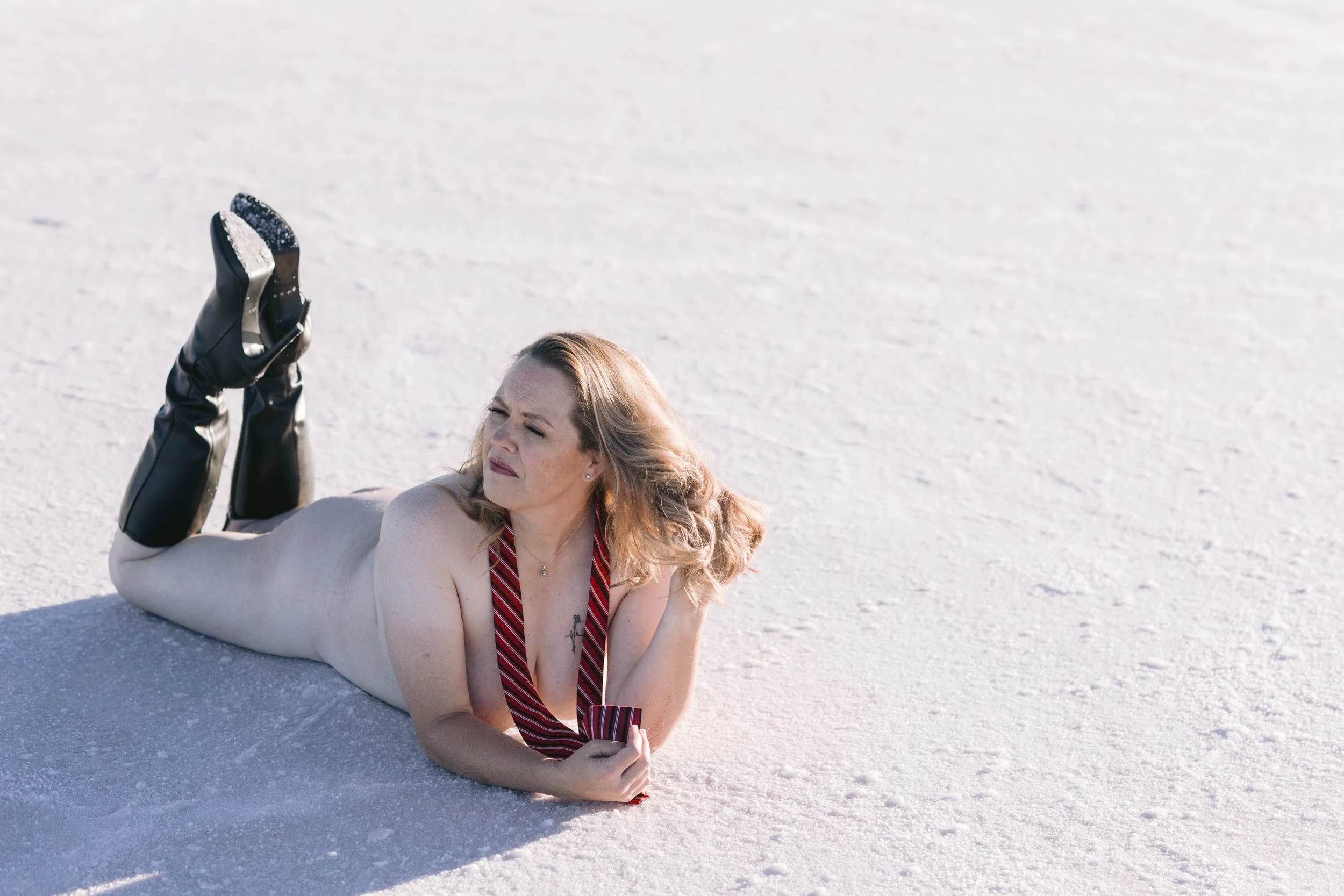 Utah-Boudoir-Photographer-Salt-Flats68470.jpg