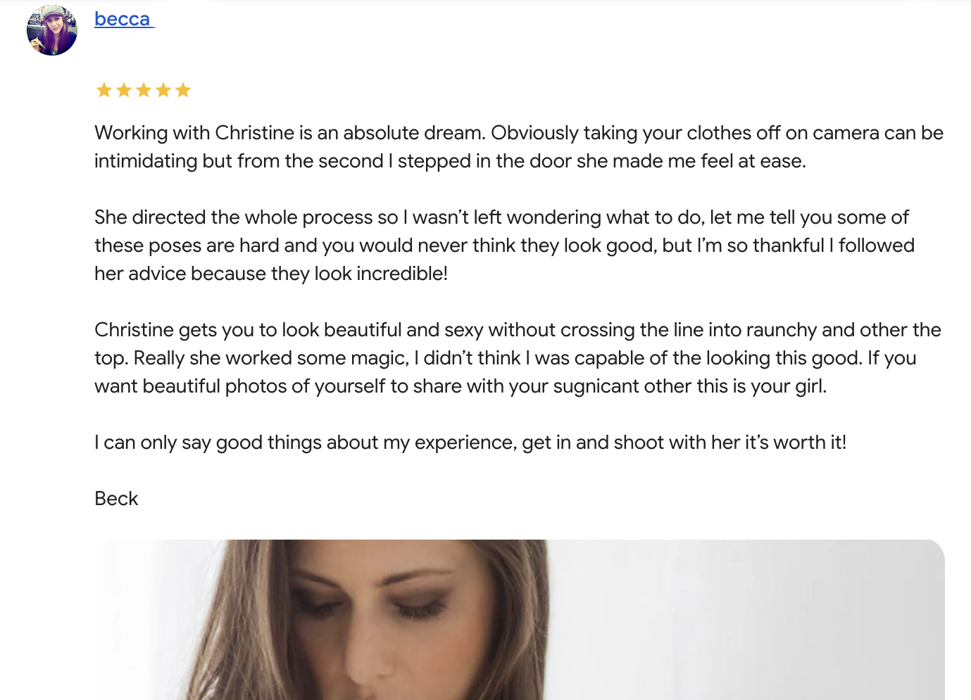 Customer review about a photo shoot experience with Christine, mentioning her guidance and magic in posing, with a photo of a woman below the review.