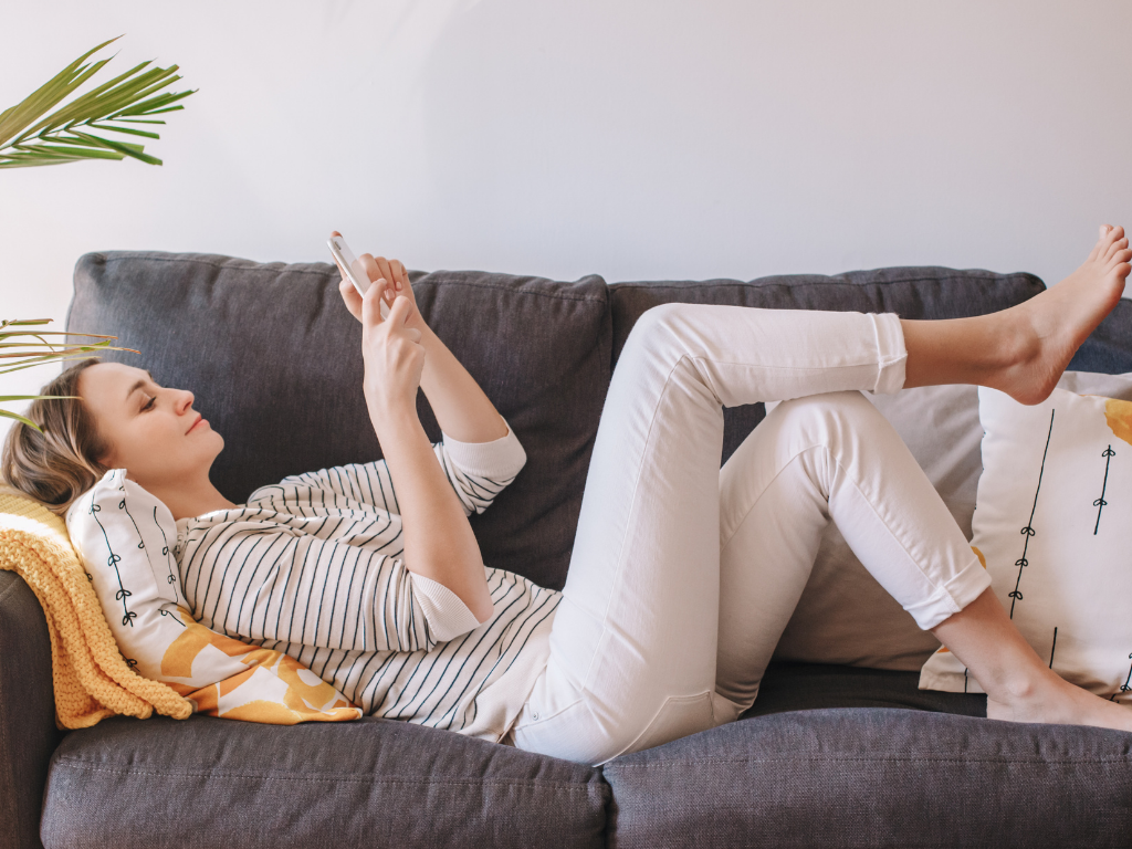 Digital Detox for the Soul: Reclaiming Peace in a Hyperconnected World