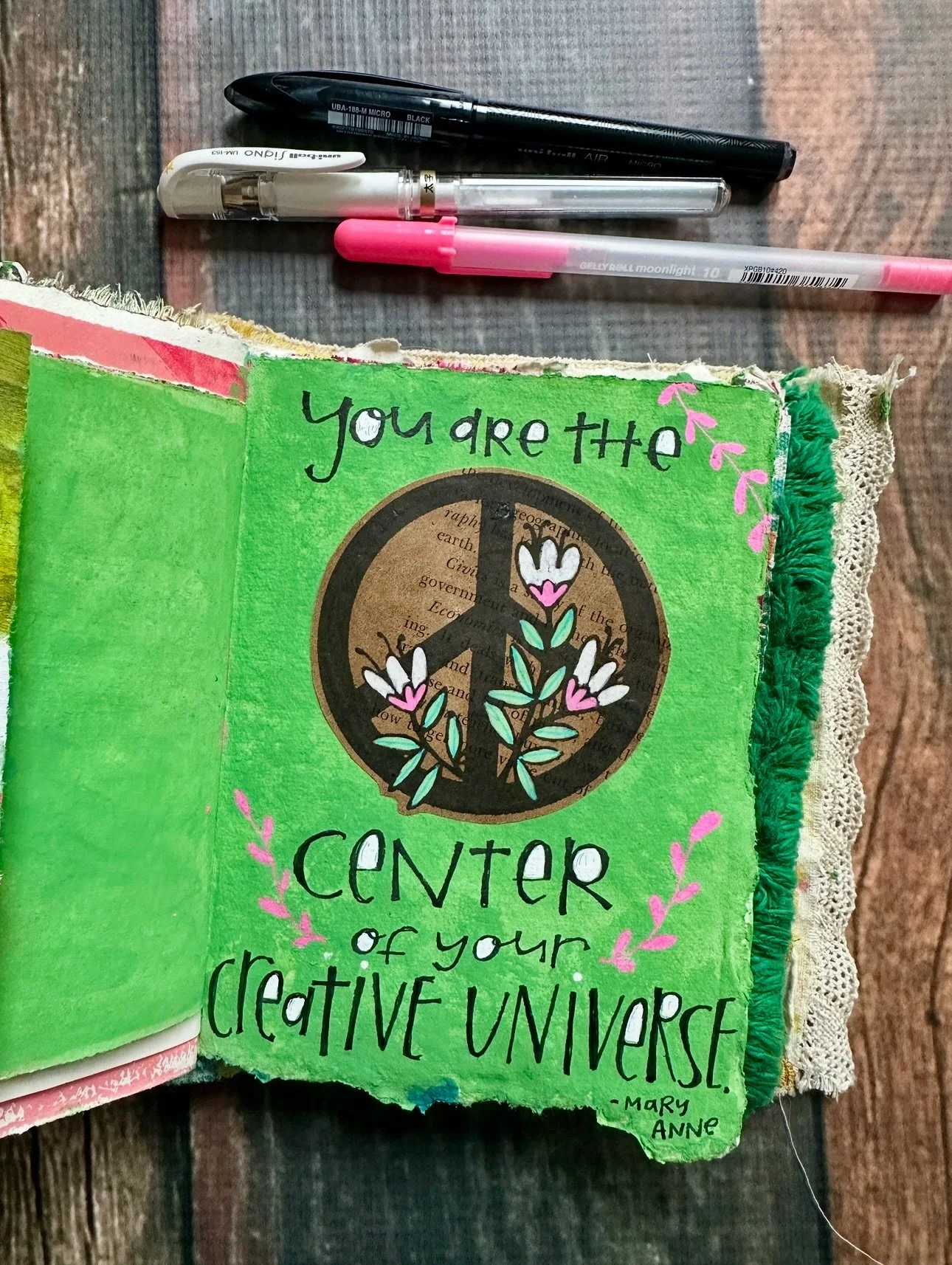 More overheard from our Zoom on organization and harmony for creatives. Ponder this: &ldquo;You are the center of your creative universe.&rdquo;

ArtFoamie stamp from Sarah @juicy.s.art abd @artfoamies 

#circleofreach #fodderschool5 #mixedmediaart #