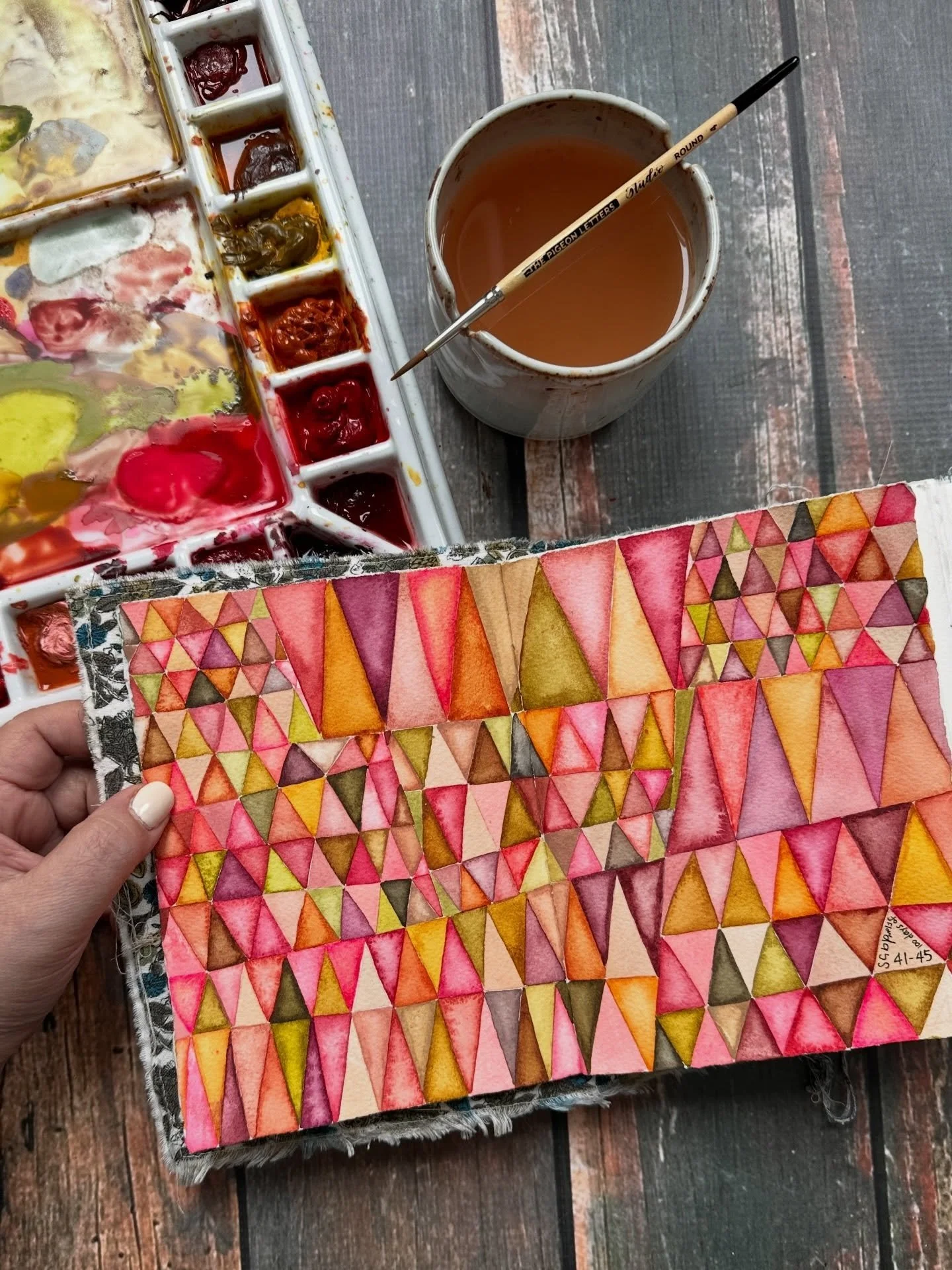 This took a few days . . . a few delicious days!

#watercolorforrelaxation #100daysofflow Days 41-45