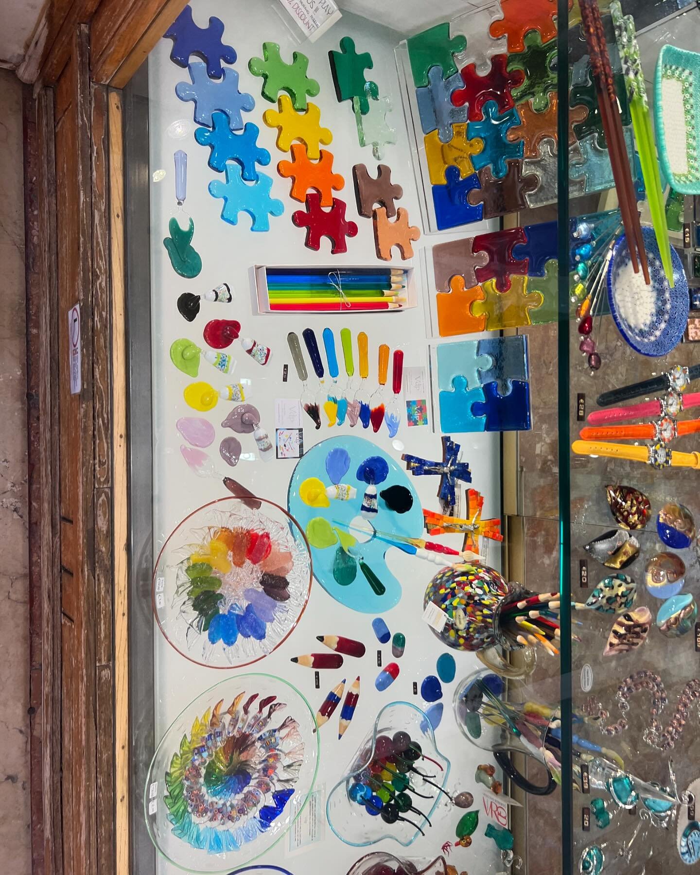 Glass art supplies in Venice! ❤️💙💛💚🧡 #arttherapy #travelingtherapist #glass #murano #burano #italy #venice #artsupplies
