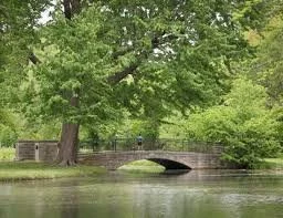 Chickasaw Park Walking Tour 