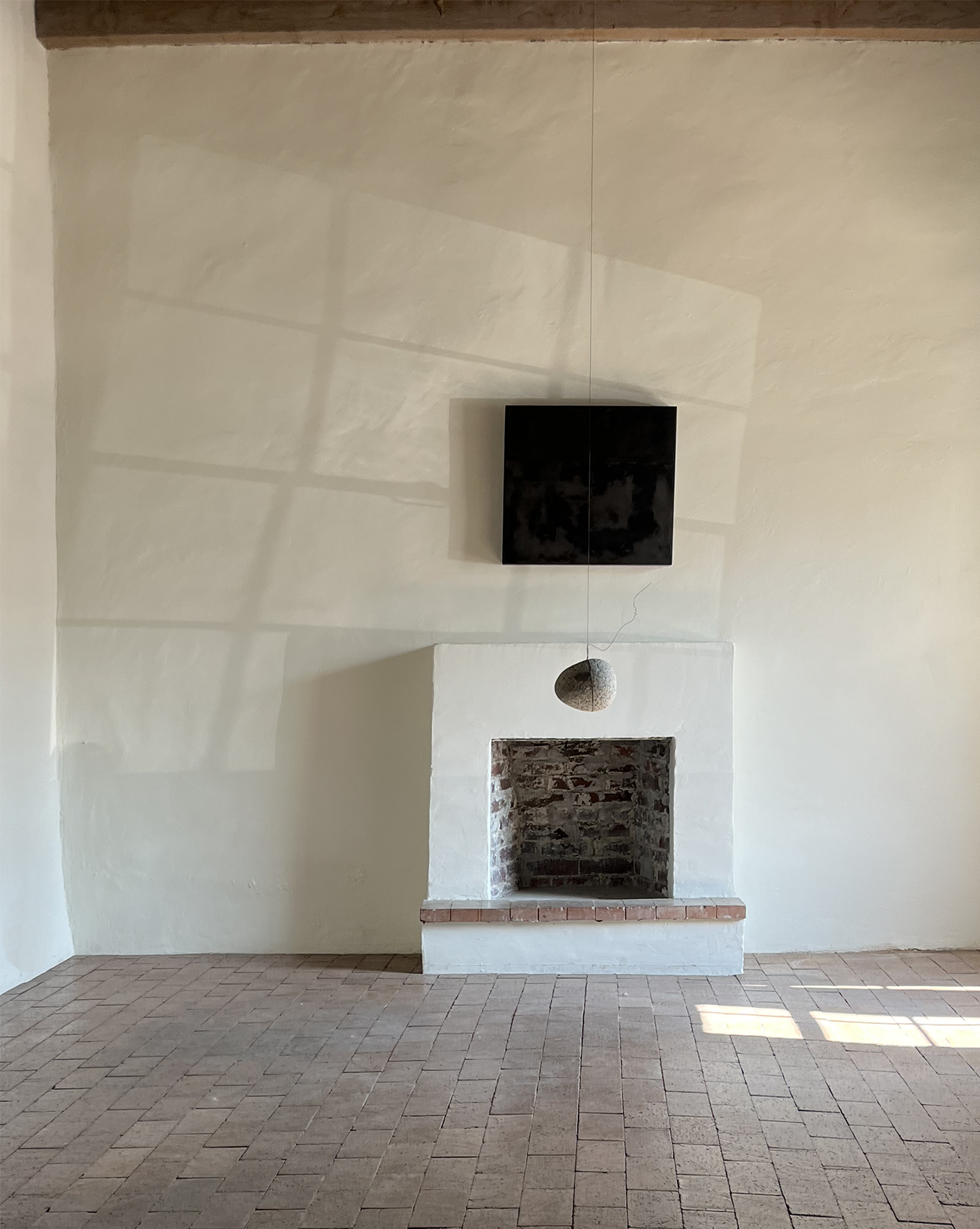 Maude Andrade | Beverly Fisher | photo light | space