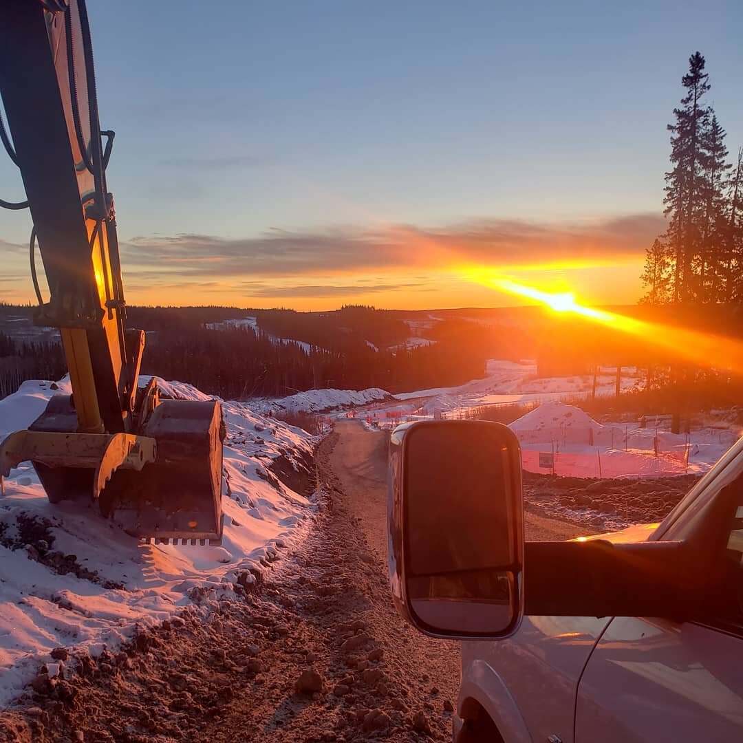 Sunrise 🌅  in the North Country! Spring is just around the corner and Dirt Nerd will be back in the North Okanagan providing solutions for its residents! Im really looking forward to it. #lumbybc #vernonbc #cherryvillebc #lakecountrybc