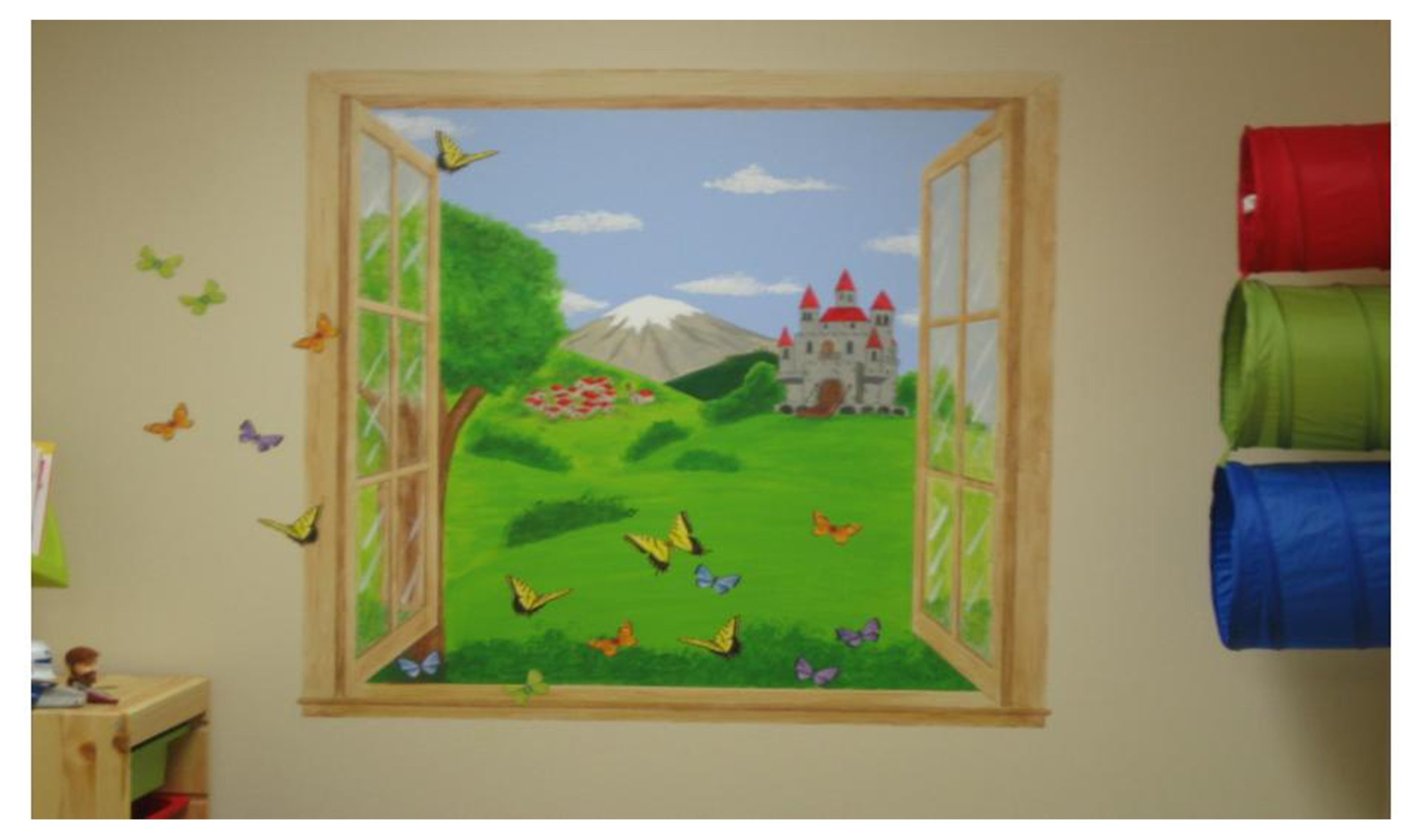 DeAmerica-KidsRoom-Window.jpg