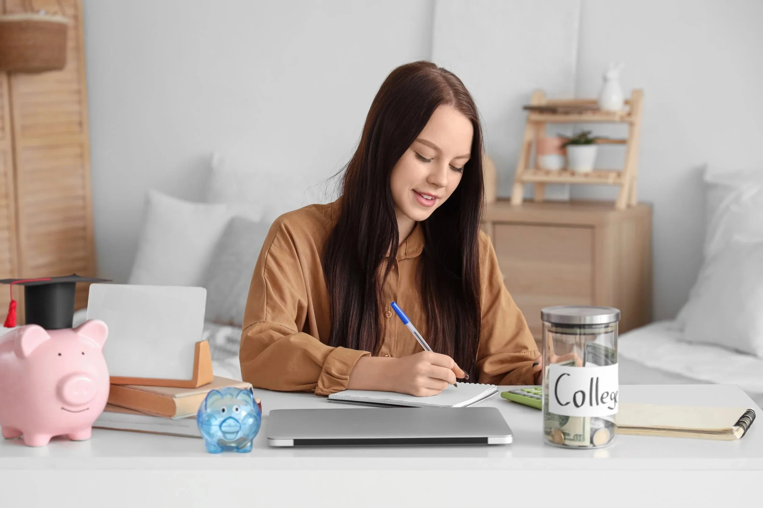 College Finances 101: Steps to Start During School