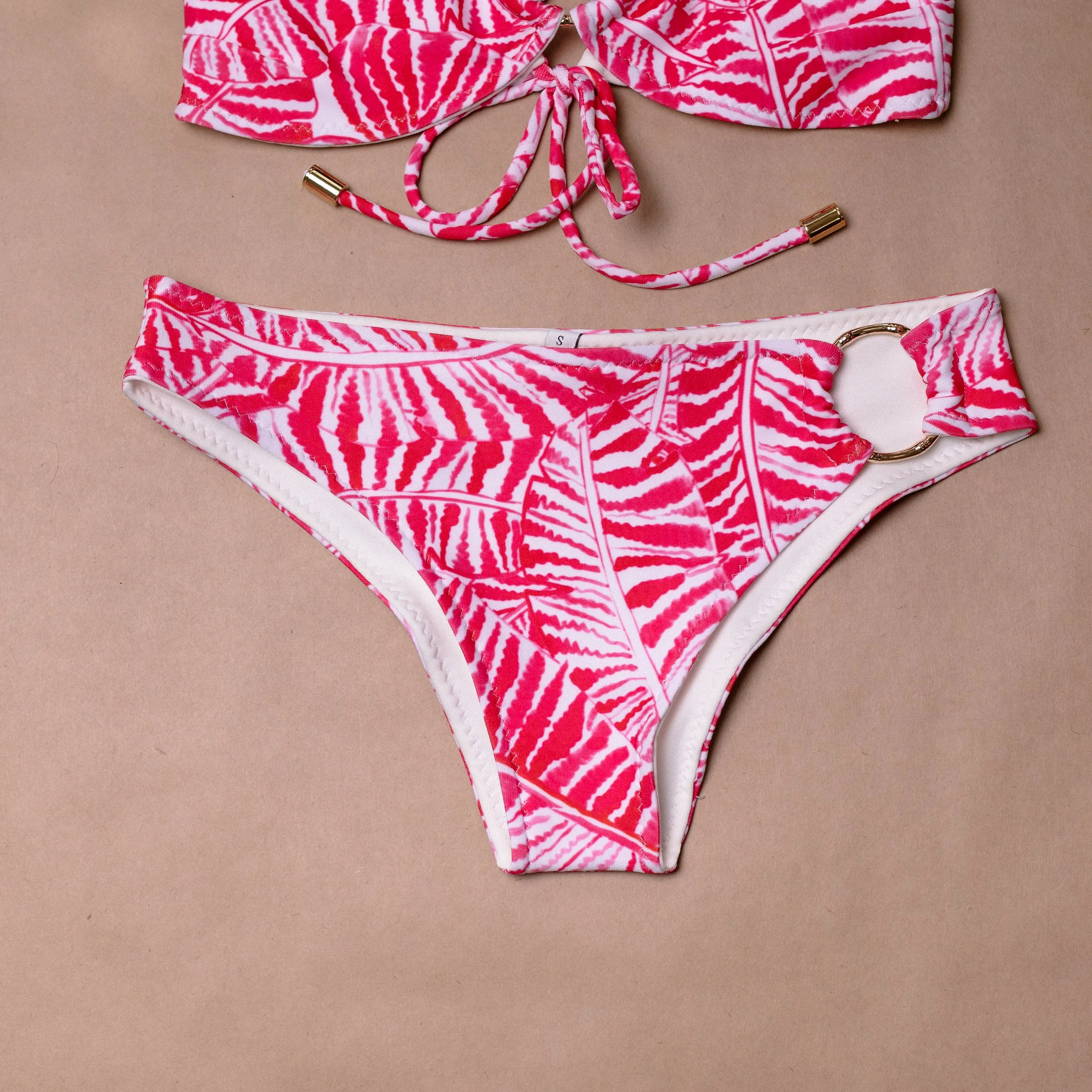 readytowear-96.jpg