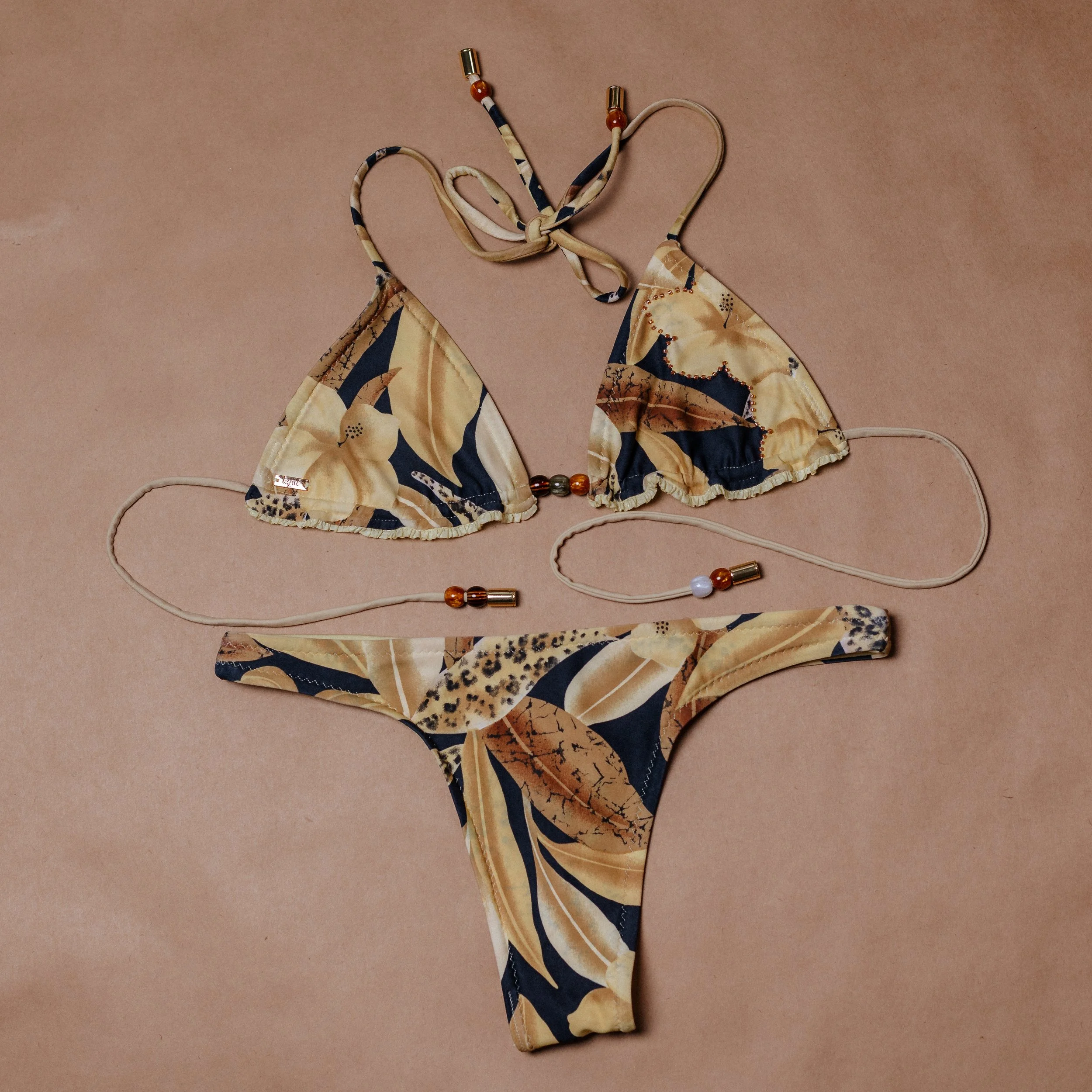 quinn & trinity in tropical bloom - XS top - S bottoms