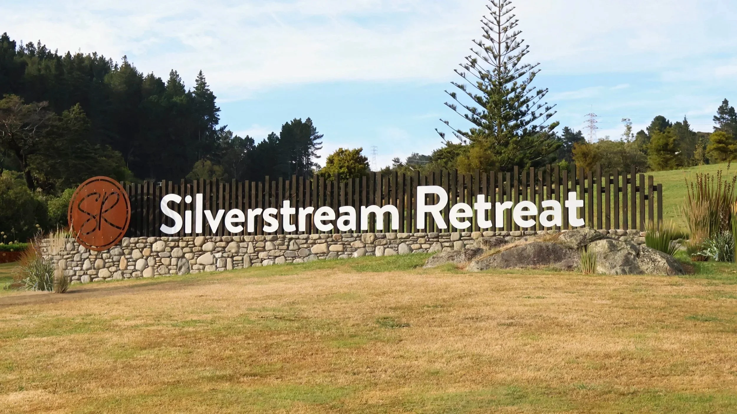 Entrance Signage for Silverstream Retreat designed by Upper Hutt based Design Agency Tailwind Design