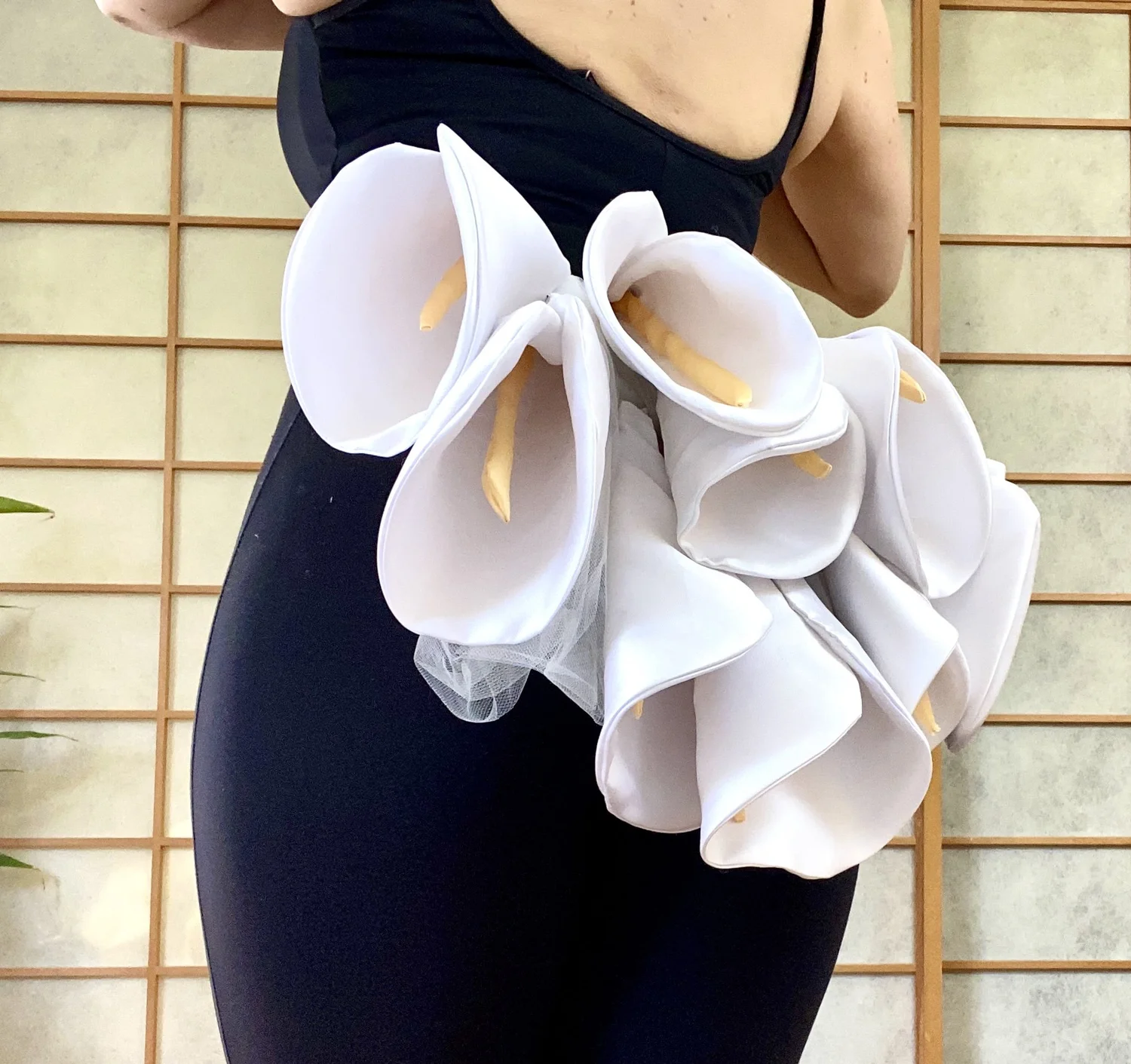 Jeromes Beaded Floral Waist Belt Black White Calla Lily Adjustable Vintage Waist Belt Belts Women main image 2