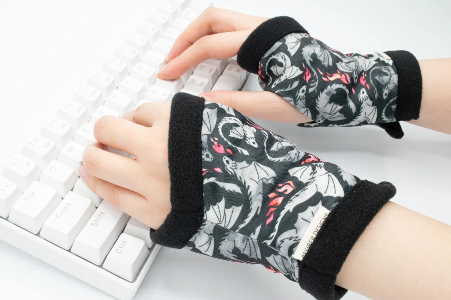 Dragon Fleece-lined Fingerless Gloves, Gray — Refiber Designs