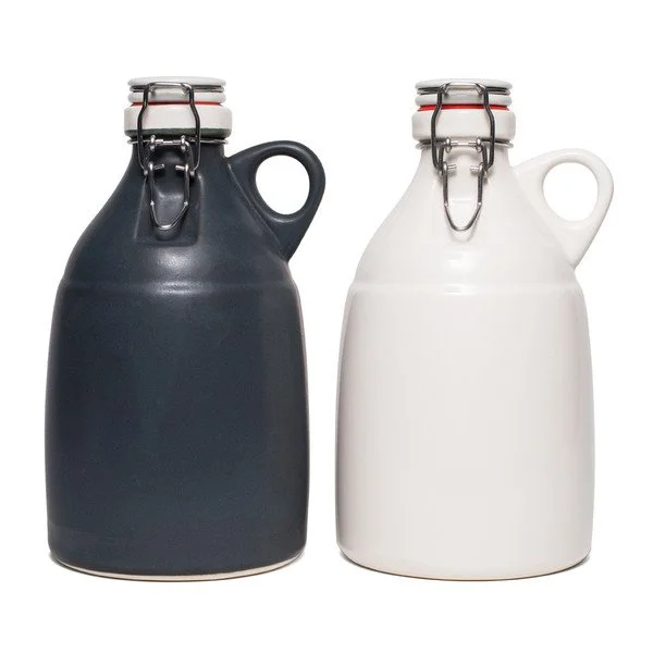 man-of-the-world-ceramic-growler-white-alt2_grande.jpg