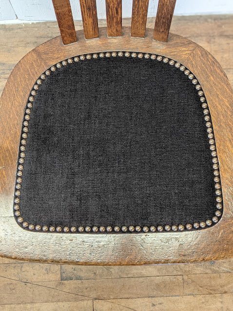 finished bankers chair seat from above.jpg