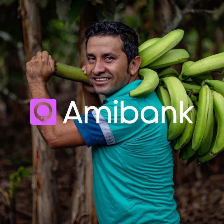Branding Amibank. Uno de nuestros proyectos m&aacute;s emocionantes y enriquecedores hasta la fecha. 
Amibank es un banco ecuatoriano que busca desarrollar comunidades de progreso mediante el acceso a las microfinanzas. Una de las herramientas m&aacu