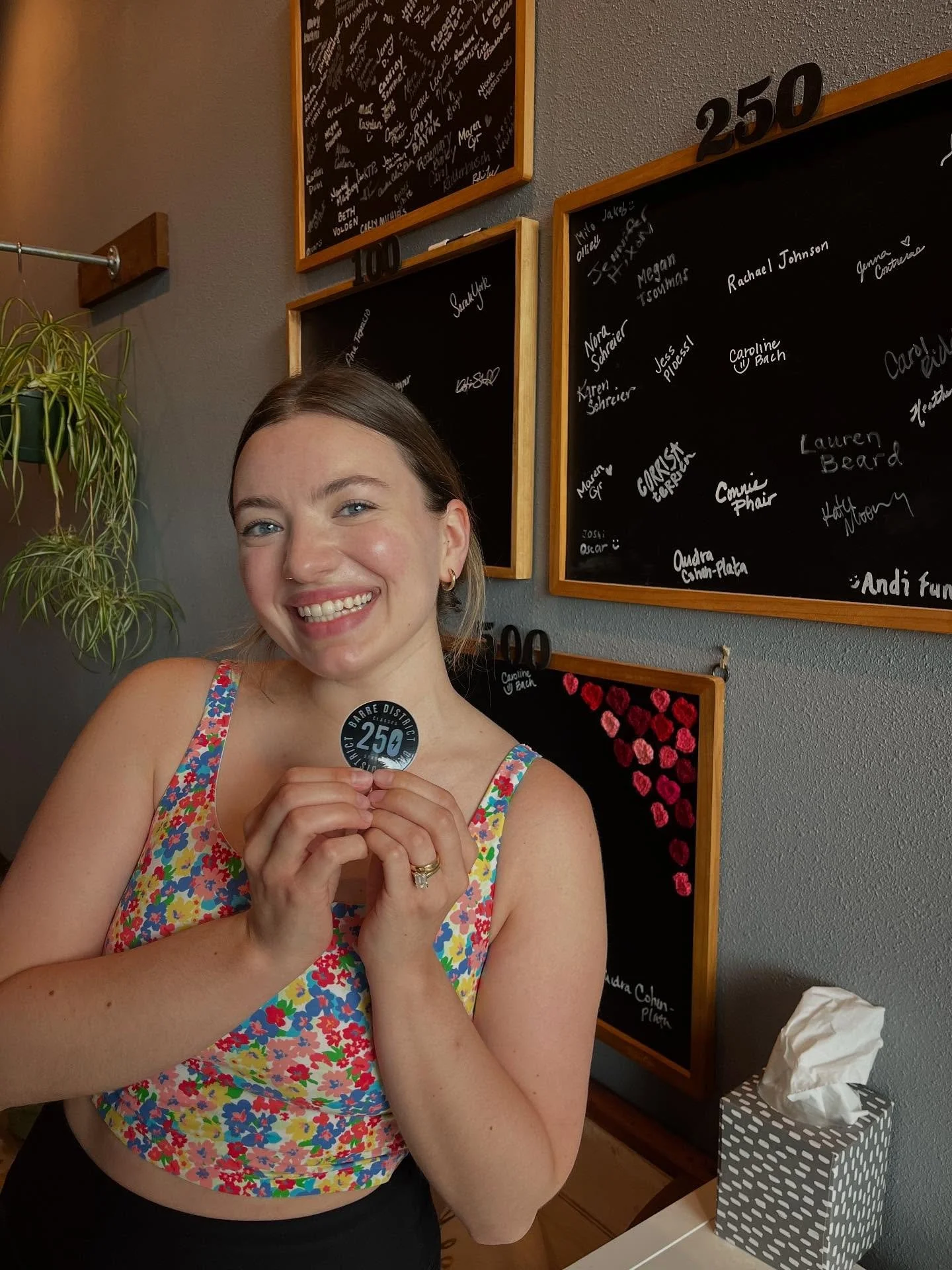 Friday funday!! 🥳 We had the sweetest 7am party this morning for Jenna&rsquo;s 250th class featuring Taylor Swift, Harry Styles, and greenbush donuts 🍩💃🏻🙌🏻🤩💪🏻🔥💞

@jennacontreras you are a super star and we love having you in our barre fami