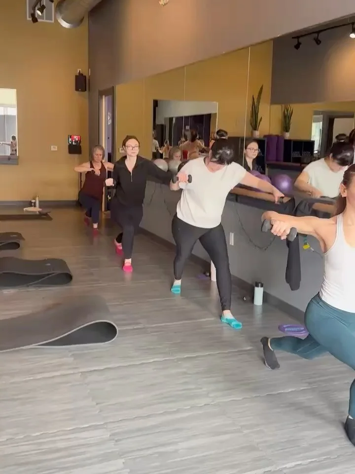 Hey barre fam! We see you showing up for yourselves and for others. 💖 Community is our superpower. We are stronger together.