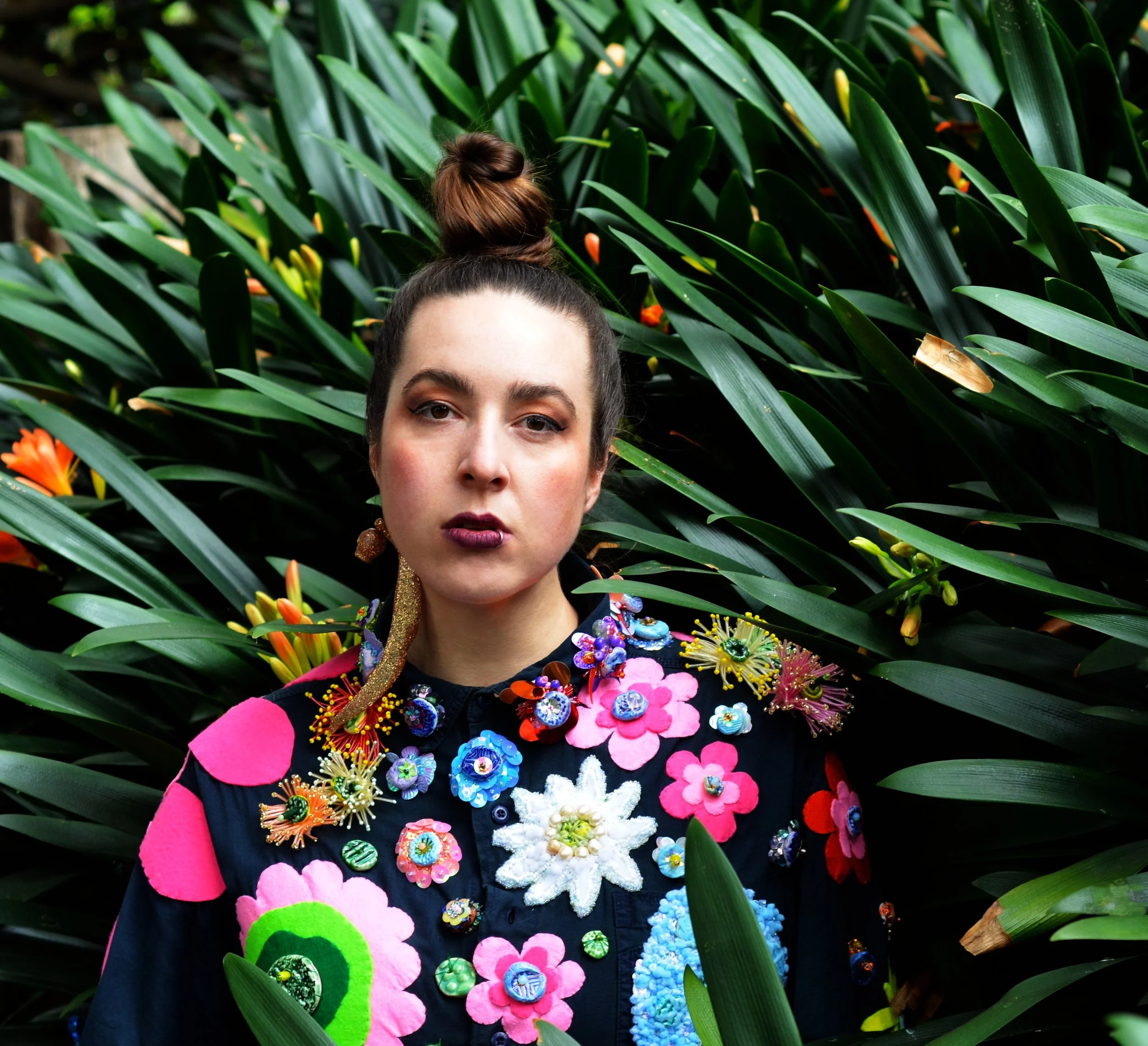 Portrait of the artist, Louise Meuwissen x Glenn Barkley, Blossom shirt, 2018, photograph by Isabelle Gander.jpg