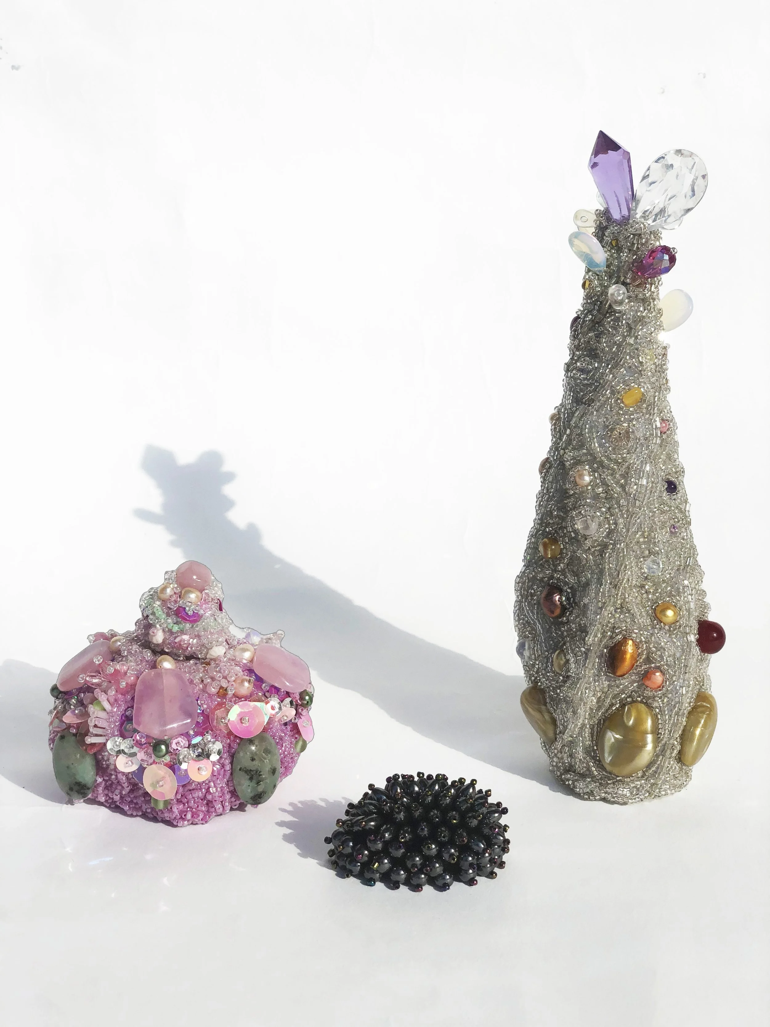 Louise Meuwissen, Vessels for emotional holding, 2021-2022.jpg
