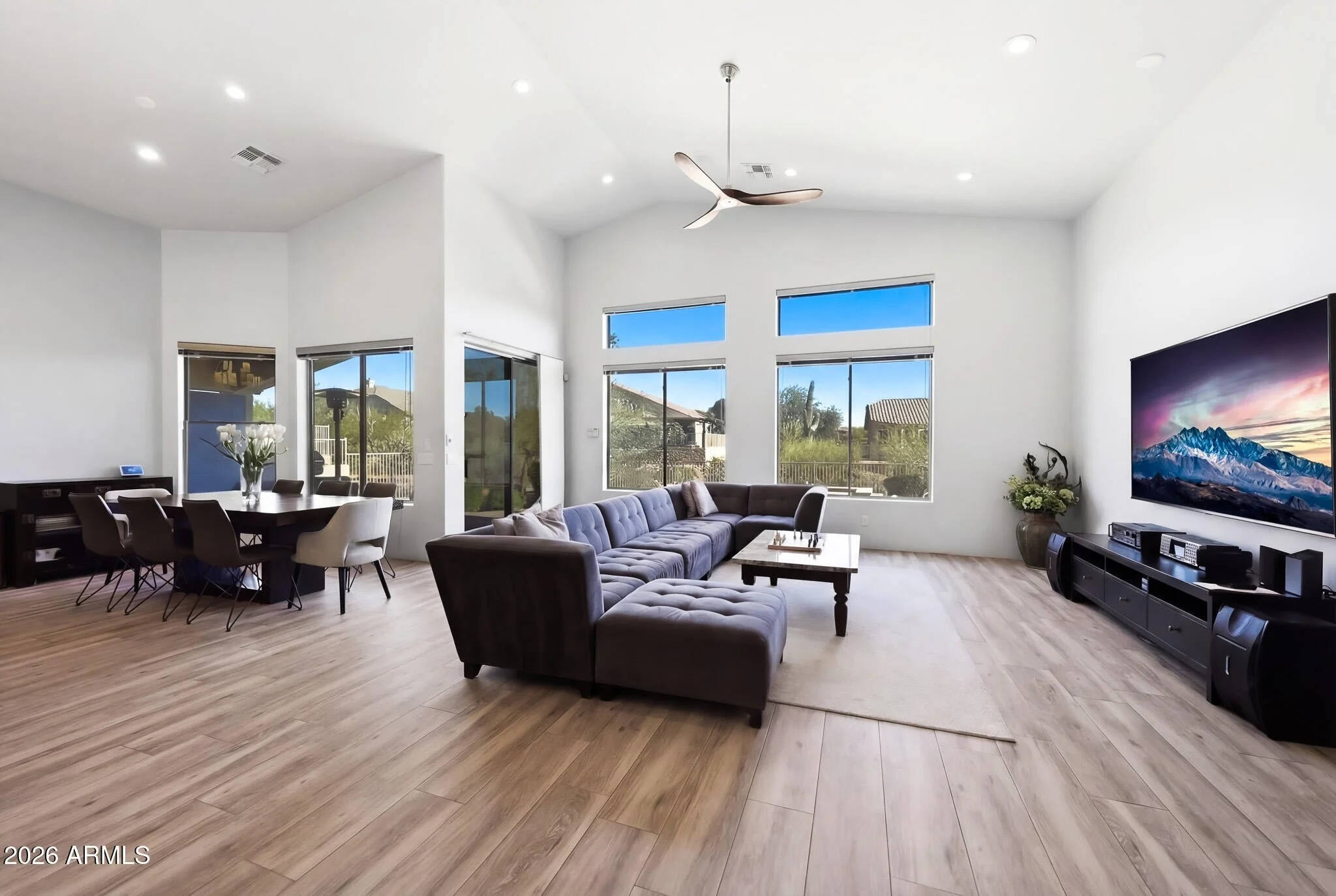 6017 E DALE LN, Cave Creek