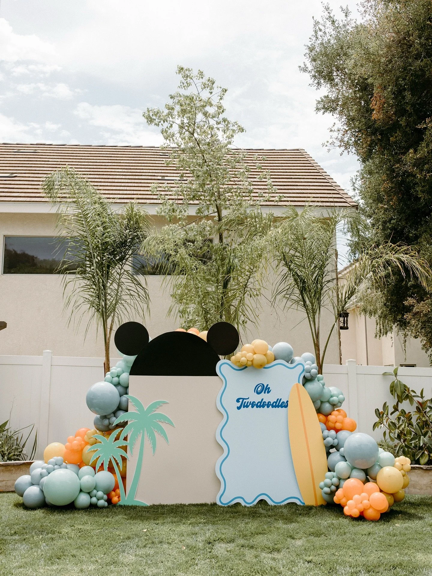 Oh TWOdoodles! Happy birthday Londyn! 🎈

Seems like just yesterday, we were prepping for his first birthday! Thank you @vanessamadss_ for letting us be part of your babies&rsquo; celebrations! Means the world! 

Balloons/Backdrop: @inthedetails.co 
