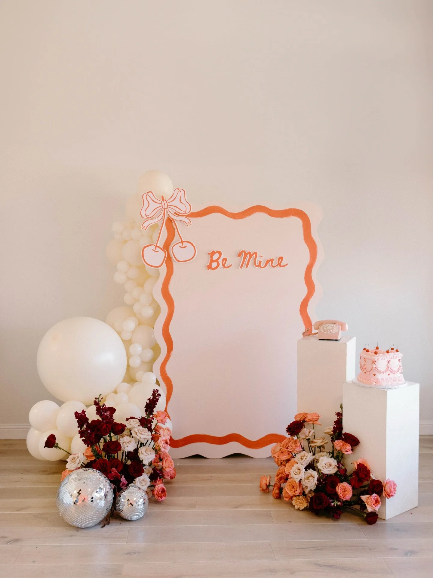 HAPPY VALENTINES DAY! 

Sending all the love to anyone who sees this post! 🫶🏽

To all of our vendor friends, balloon girlies, florists, bakers, we see you!!! Keeping crushing it! ✨ 

Also, sending all the love + appreciation to our clients. We are 