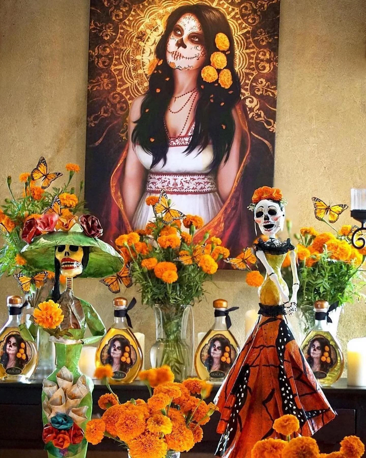 Día de los Muertos (The Day of the Dead) began yesterday&hellip;..Celebrating and remembering those who have moved onto another world. ✨✨🧡 
Saludos!
#rememberme 🕯️

#aracelimarigoldliqueur #araceli #marigold #liqueur #liqueurs #cordial #cempasuchi
