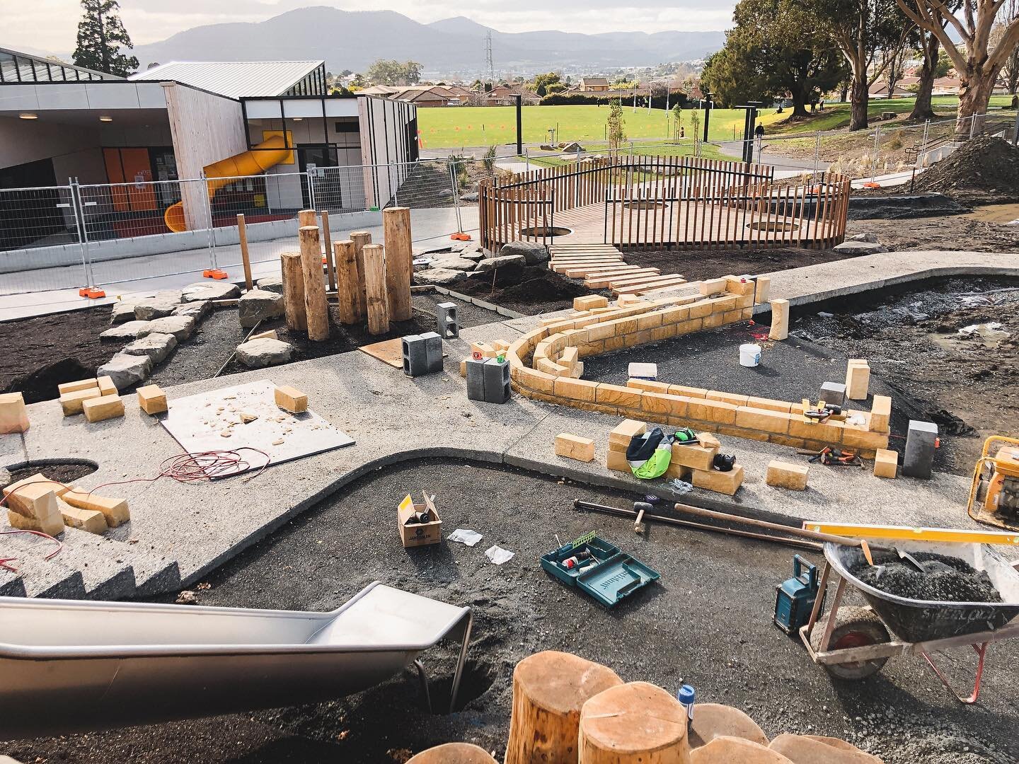 Another sneak peak of the progress at our Dominic College play space 👀 #landscapearchitecture #landscapearchitectureaustralia #playspace #playground #natureplay #dominiccollege