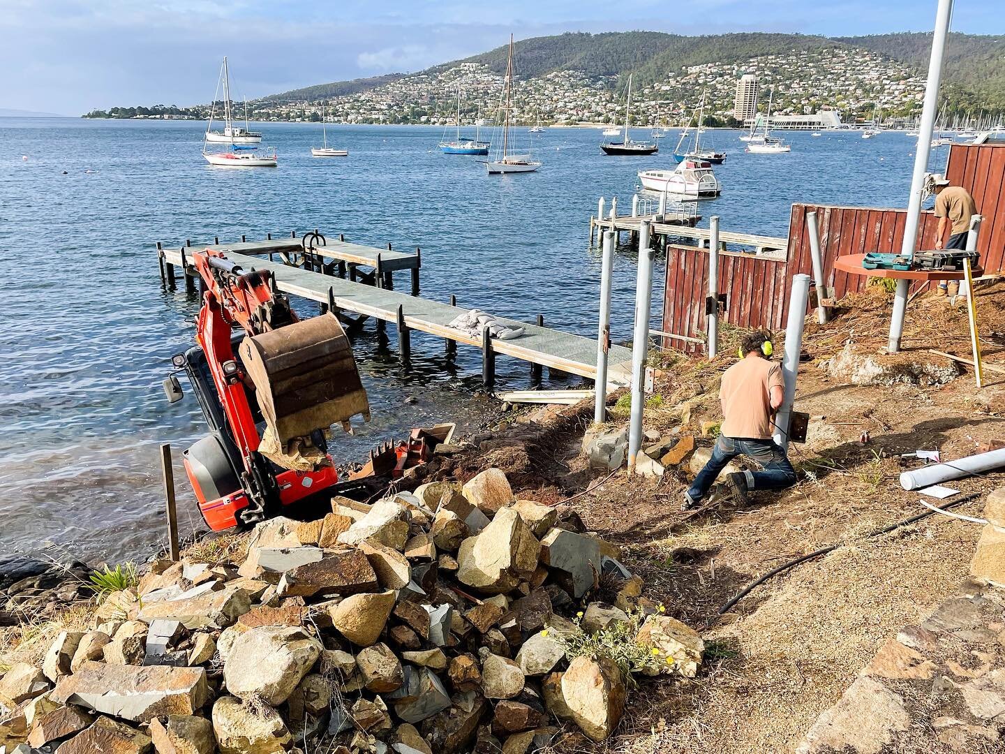 The team at @earthwormdesigns have begun work on our latest residential project here in nipaluna Hobart. The unfinished garden of this stunning heritage property, originally designed by John Patrick, steps down from the Arts and Crafts home toward th