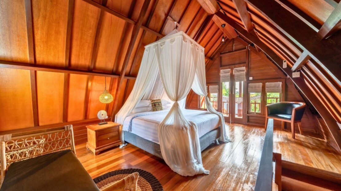 Lumbung-Villa-Bedroom-1110x624.jpg