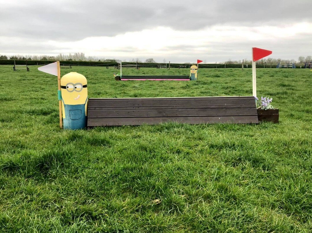 🦄 Children&rsquo;s XC course 🦄

Our minions are back in action and ready for hire for our little riders. 

Our stand alone arena is a safe arena for riders 8 yrs and under who are either on or off the lead rein.  This allows you to book and get a X