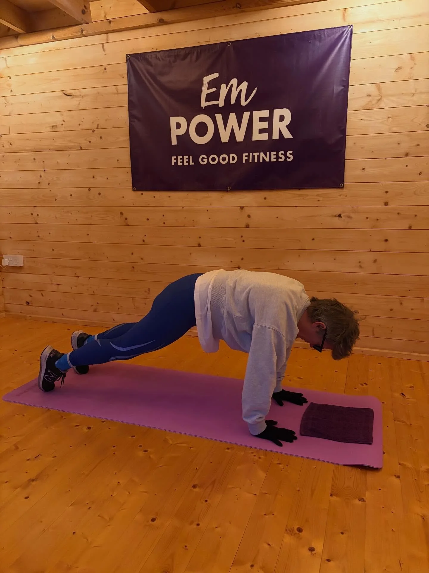 What every woman should know before starting her fitness journey 💜
Consistency matters more than intensity. Always.
⠂
Your body isn&rsquo;t a machine. Energy, strength and motivation naturally change &mdash; and that&rsquo;s normal, not failure.
⠂
Y