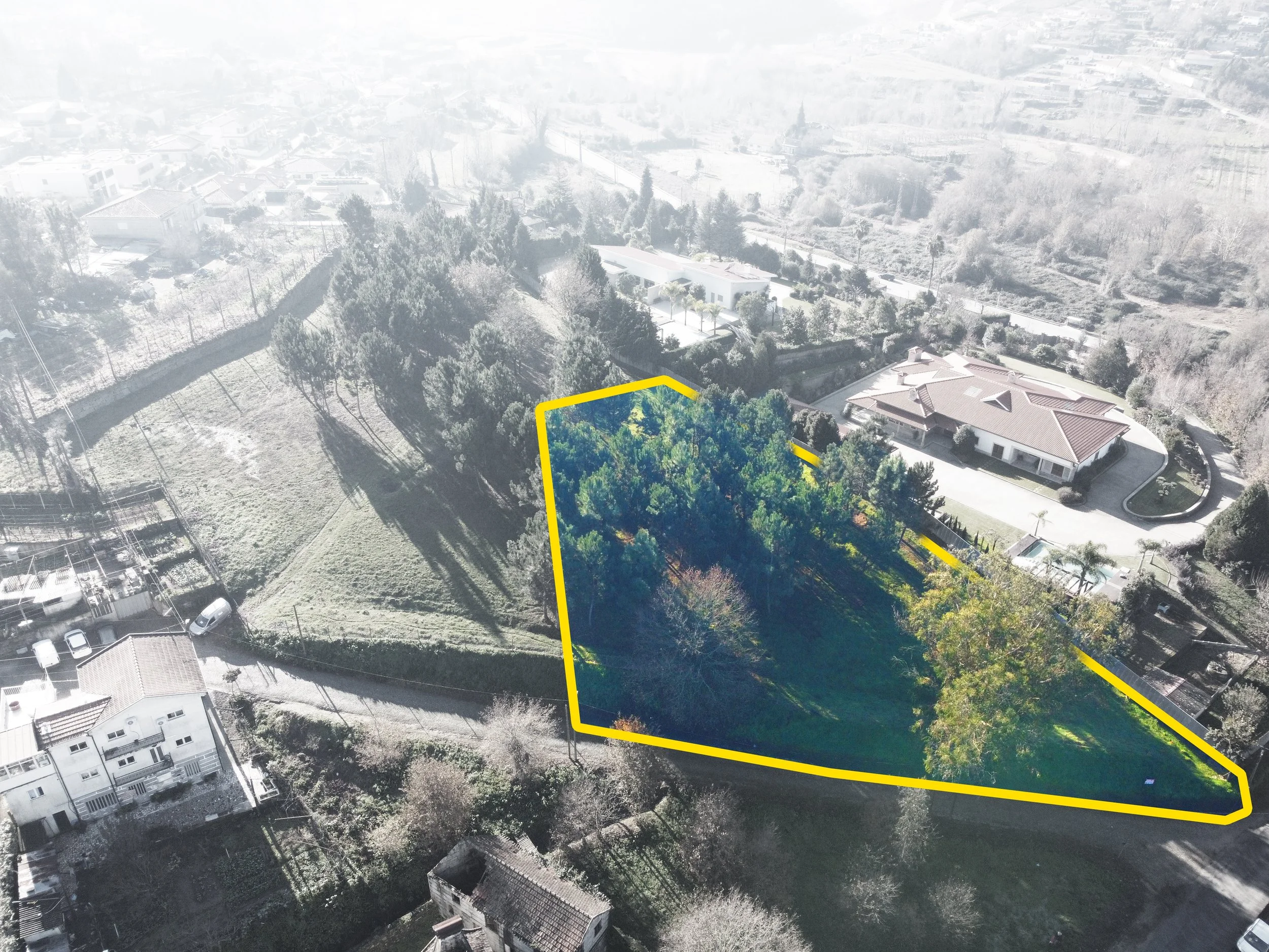 Terreno para construção em Serzedo, Guimaraes