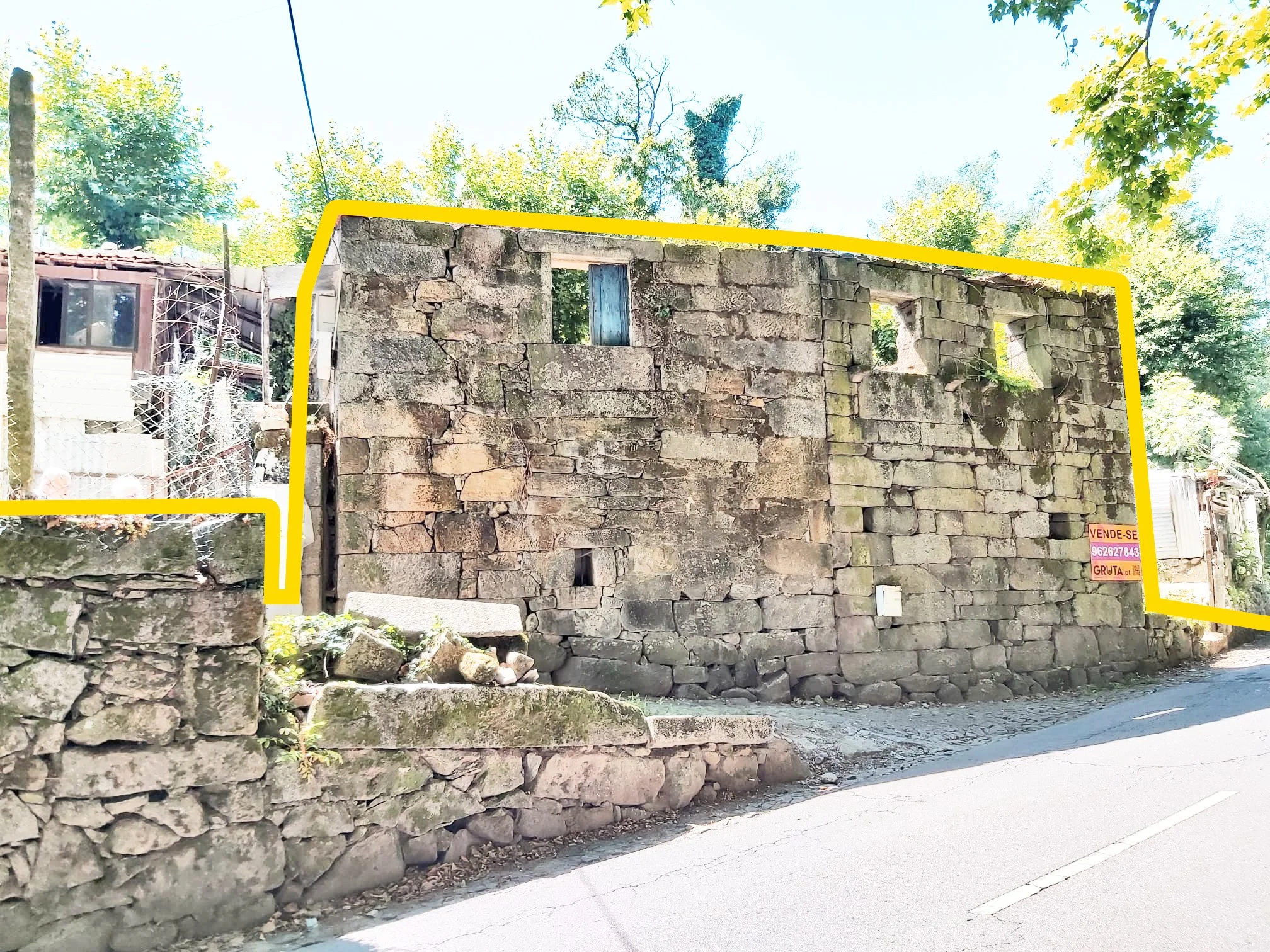 Terreno e Casa em Pedra, Rande, Felgueiras