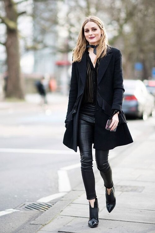 What Shoes To Wear With Black Leather Leggings