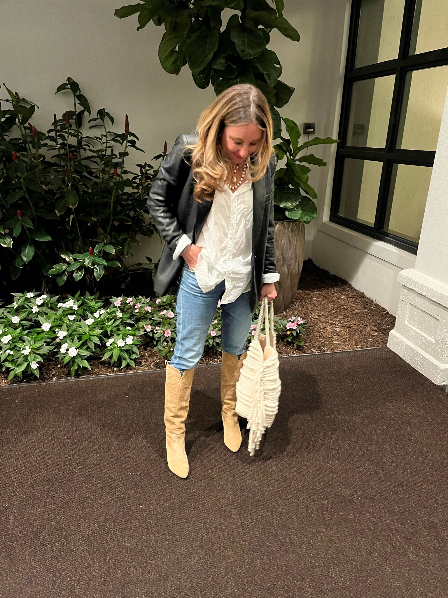 Are Tall Boots In Style? How To Wear Them To Look Current — The Wardrobe  Consultant