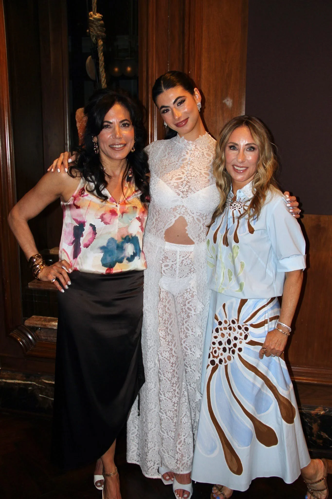 wedding shower guest what to wear