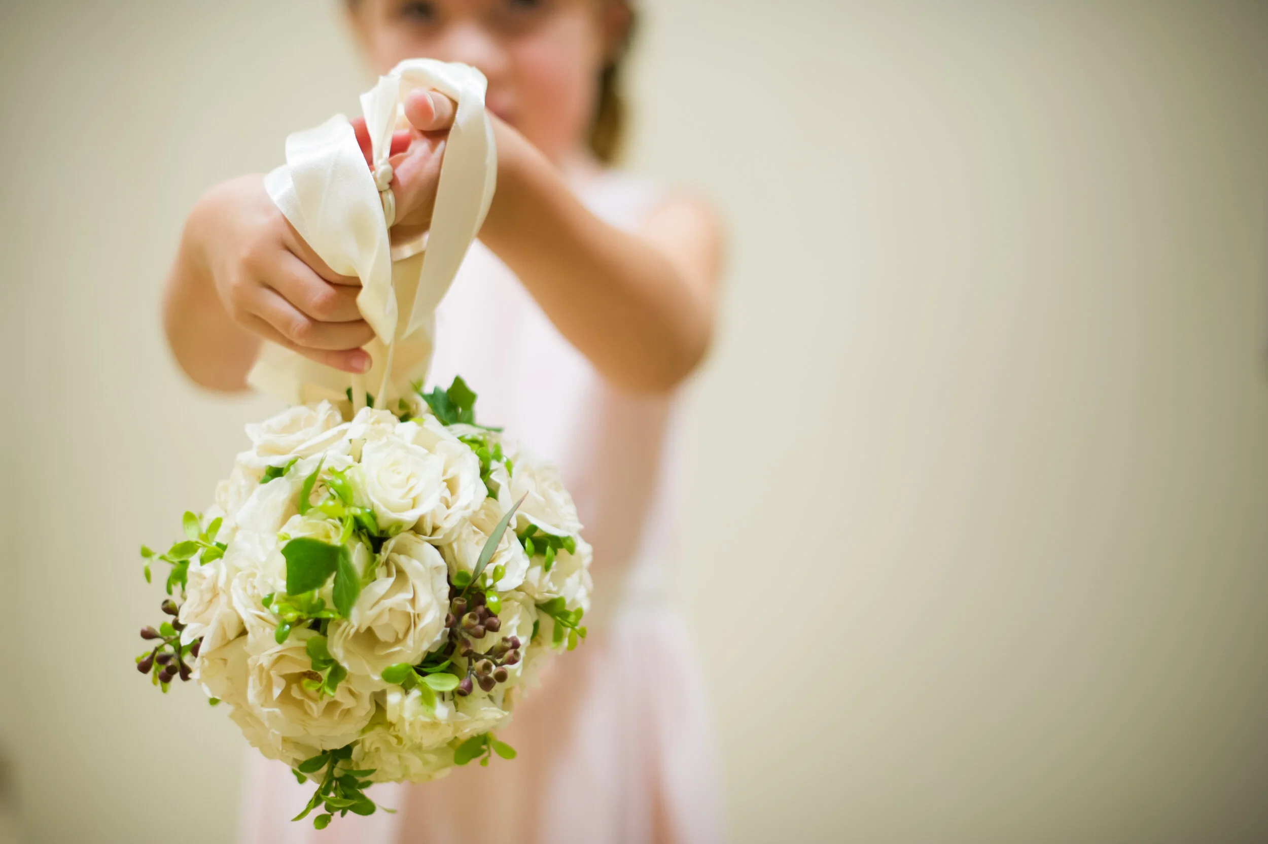 Huttman_Wedding_kissing ball.jpeg