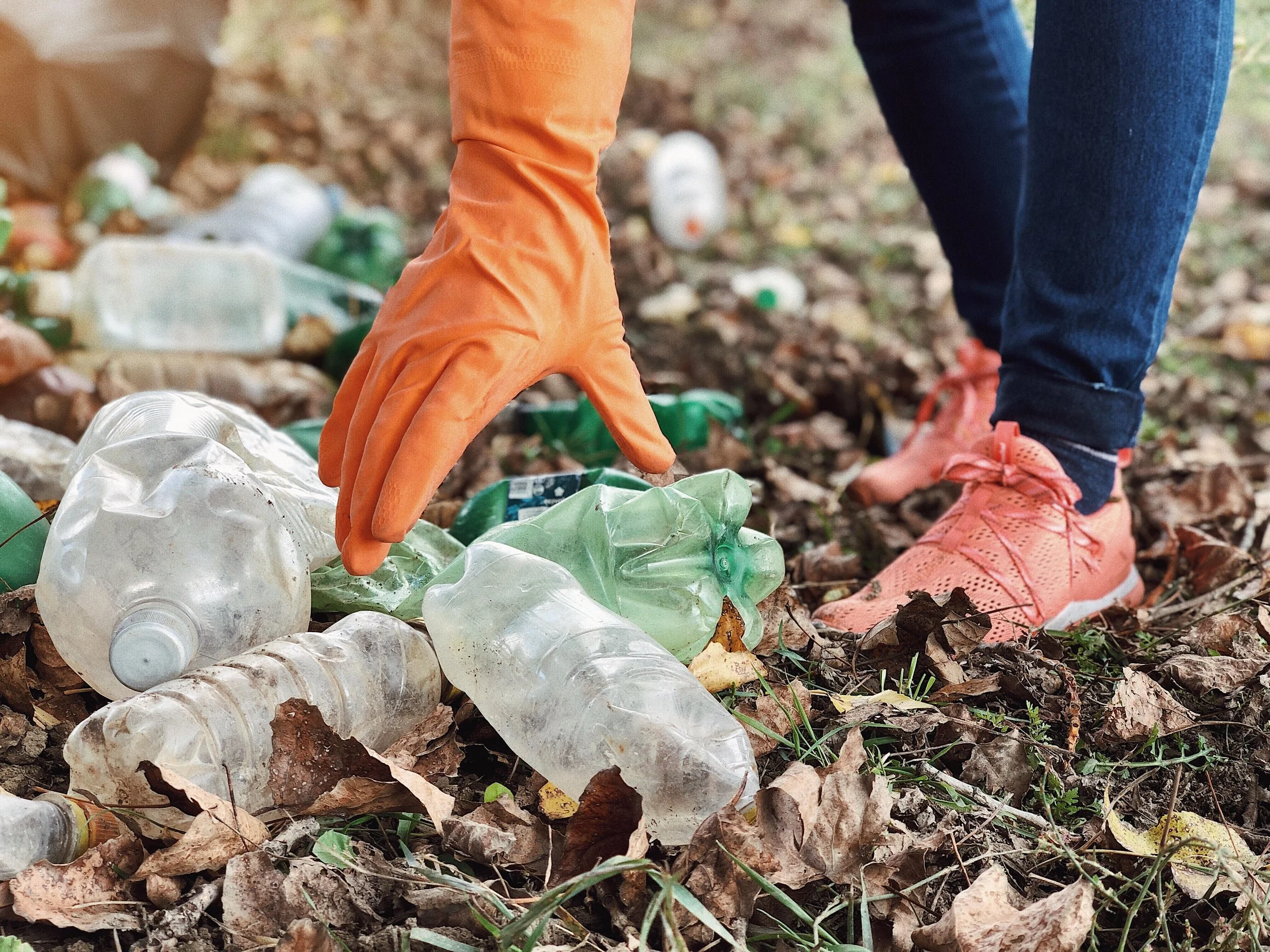 volunteer picking up garbage