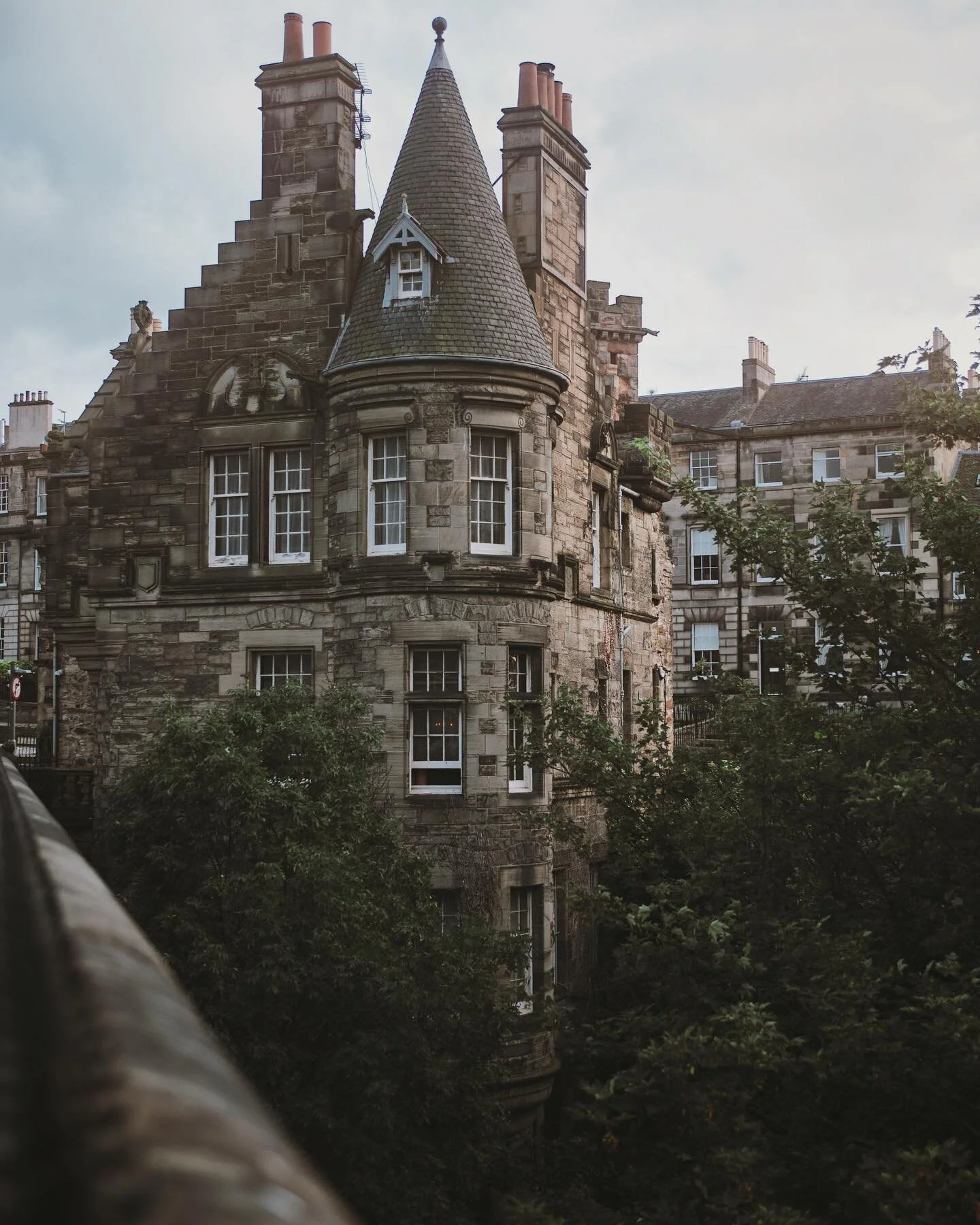 Sorry for not posting very often and I can&rsquo;t come up with a great caption either because I&rsquo;m temporarily re qualified into a mum of 5 children 🤪🤪🤪 looking after my nieces and nephews 😜 cooking for 8 mouths every day is especially fun 