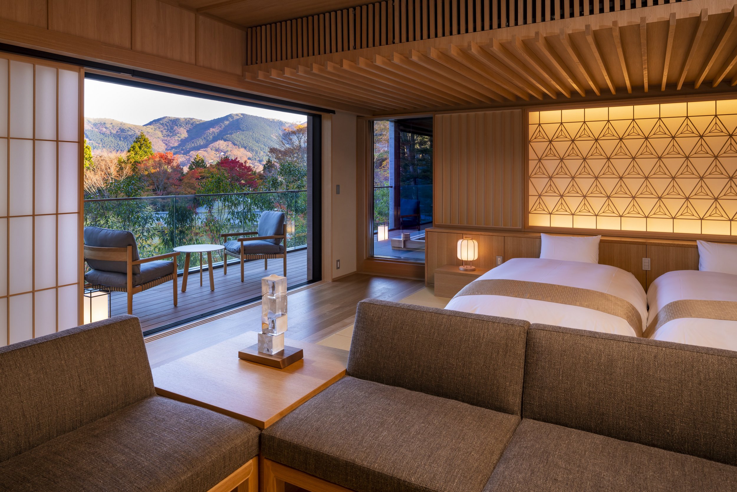Guest Room suite 5 - Hoshino Resorts KAI Sengokuhara.jpg