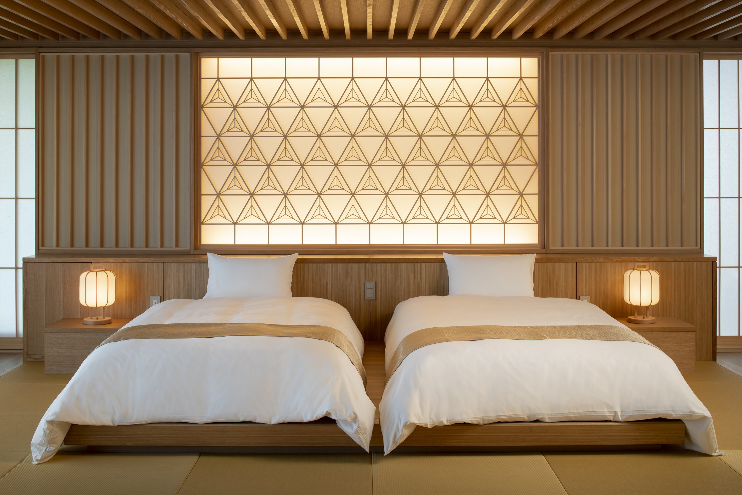 Guest Room suite 3 - Hoshino Resorts KAI Sengokuhara.jpg
