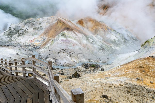 Jigokudani Hell Valley.jpg